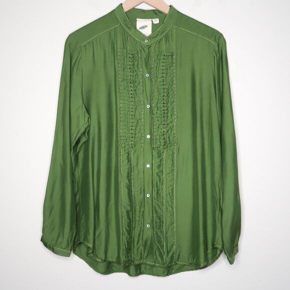 Nurture Womens Silk Button Up Shirt Size Medium Green Boho Lagenlook Hippie‎ - Picture 1 of 10